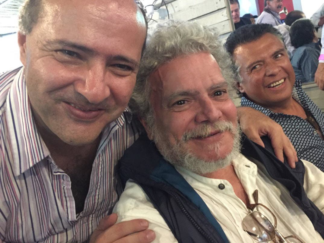 También relató que
<b>Viridiana llegó a mentir a su familia</b> para pasar algunas noches en su departamento.
<br>