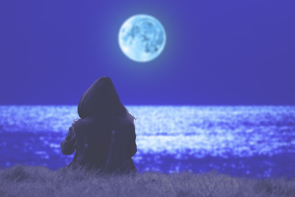 El significado de la Luna es también algo personal. Tú debes observar el significado que sea fruto de la auto observación por algún periodo de tiempo.