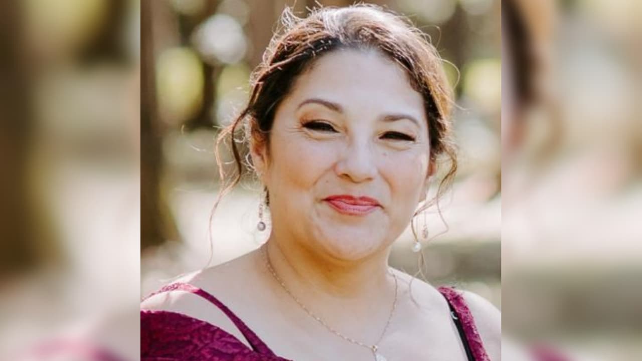 <b>AGOSTO 2023</b>
<br>
<br>A
<b><a href="https://www.univision.com/local/houston-kxln/juan-jose-trillo-calvo-asesinato-veronica-elizalde-houston" target="_blank">Verónica Elizalde</a></b> sus familiares y amigos la recuerdan como una como una persona "gentil y amable que no merecía que le pasara algo tan espantoso".
<br>
<br>A ella la mataron el domingo 6 de agosto en su vivienda ubicada en el 6815 Airport Blvd, al sureste de Houston. El crimen entró en el radar de las autoridades un día después porque ella no llegó a su trabajo y sus compañeros pidieron que se hiciera una revisión de bienestar.
<br>
<br>Juan José Trillo-Calvo, esposo de la víctima, fue acusado de matarla, pero se encuentra fugitivo.