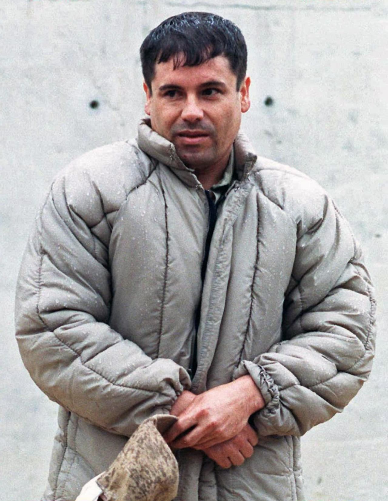 <b>Arrested for the first time:</b> On June 11, 1993, the first capture of Joaquín Archivaldo Guzmán Loera, known as 'El Chapo', was announced. He was captured by Guatemalan authorities at the border and delivered to Mexico.
<br>