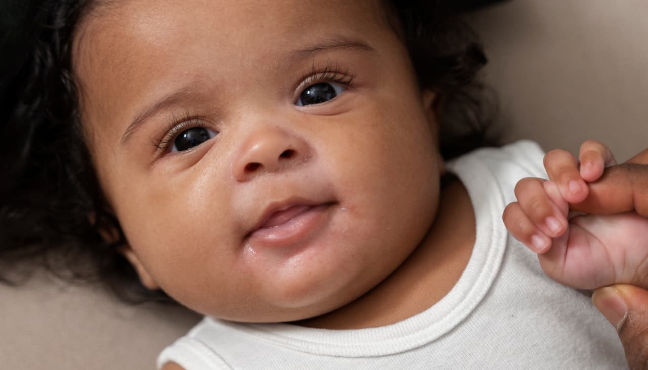 Bebês recém-nascidos requerem muitos cuidados, delicadeza e atenção