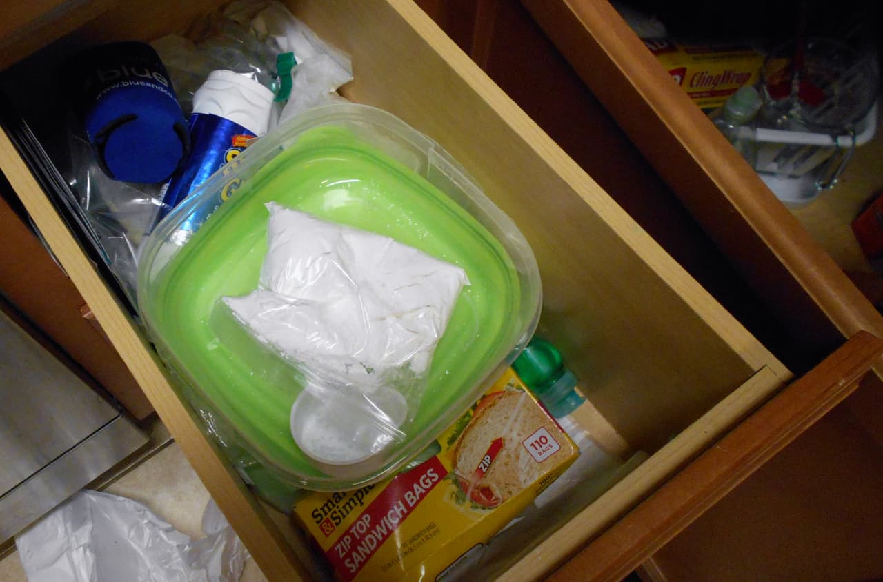 Está siendo utilizada como sustituto de la heroína y de medicamentos contra el dolor, por eso su consumo ha ido en aumento de forma alarmante y ha puesto en alerta a las autoridades tanto policiales como de salud.