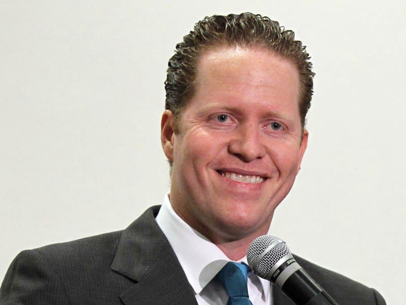 Estas son las reacciones a la decisión de David Bernier de no aspirar a la gobernación