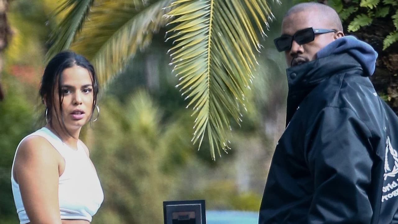 Kanye West salió con la cantante puertorriqueña Audri Nix poco antes de ser captado con Julia Fox