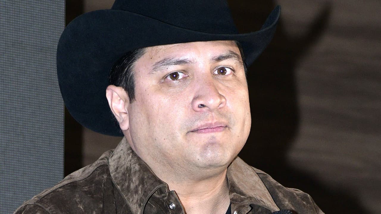 Julión Álvarez en medio de enfrentamiento armado en México, ¿sufrió un atentado?