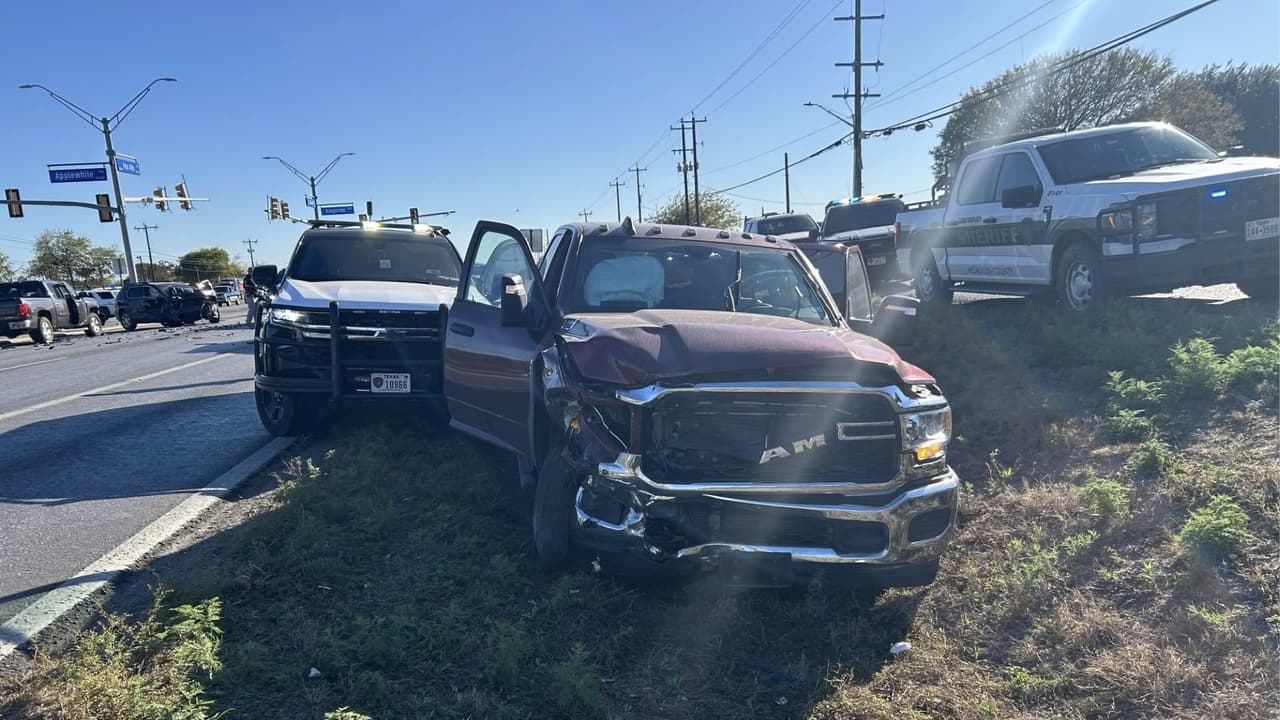 Conductor detenido con inmigrantes tras persecución en Texas podría enfrentar hasta 70 años en prisión