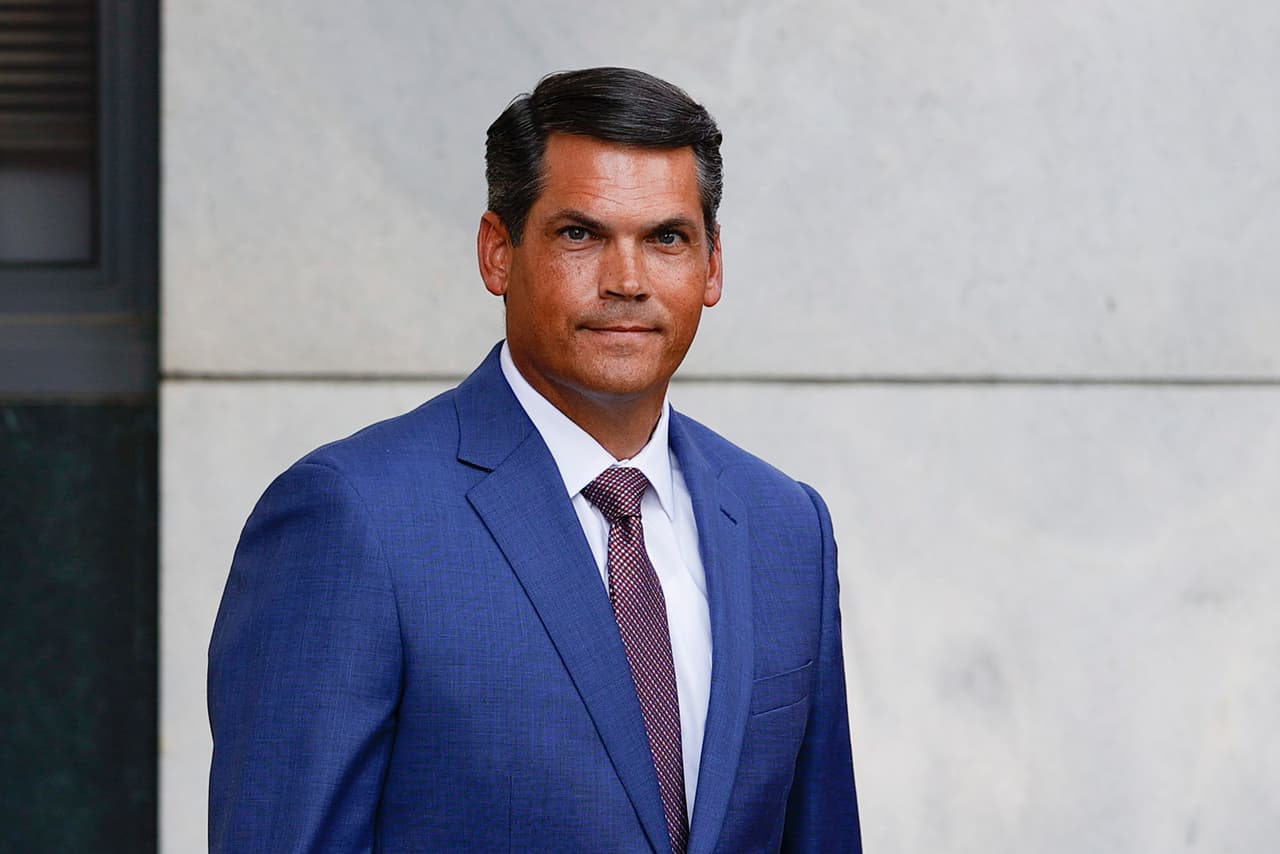 Quién es Geoff Duncan, el político crítico de Trump que buscará ser gobernador de Georgia