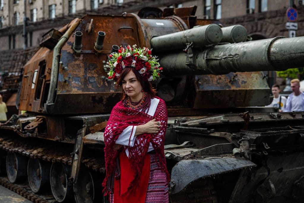 Ucrania conmemora este miércoles su independencia de la Unión Soviética con temor a "bombardeos brutales" de Rusia,
<b>el mismo día en que se cumplen seis meses de invasión. </b>