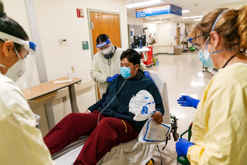 Nueva variante pirola de covid-19 es detectada en hospitales de Houston ¿Cuáles son los riesgos?