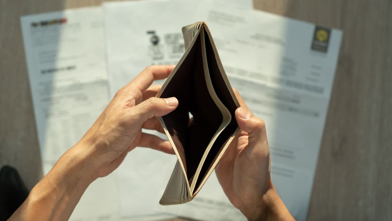 <h3 class="cms-H3-H3">Paga todas tus deudas</h3>
<br>Deja saldadas todas las deudas o hipotecas que puedas tener.