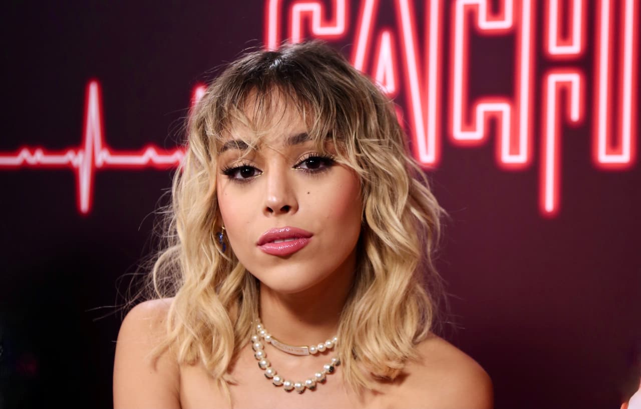 Desde su cuenta de Twitter, la cantante lanzó contundentes mensajes. Algunos de ellos dedicados de manera muy específica.
<br>