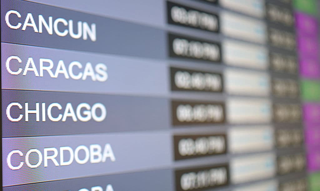 Varias aerolíneas cancelan vuelos a Venezuela en medio de especulaciones sobre posibles operaciones de EEUU