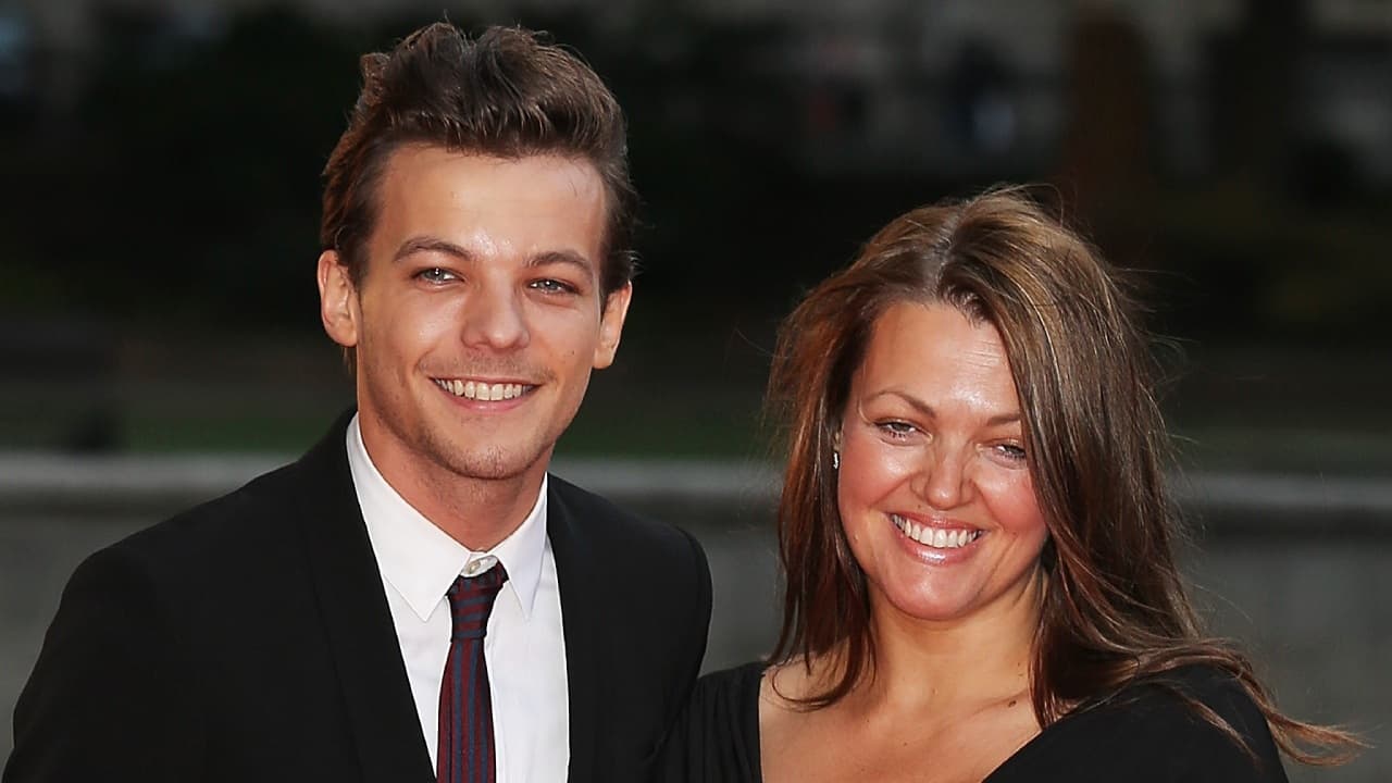 Louis Tomlinson y su madre Johannah Deakin, quien murió en 2016 a causa de leucemia.