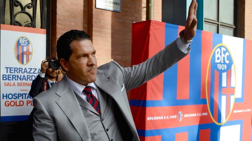 Por qué un grupo de comunicaciones con Stormy Daniels ponen al abogado de Donald Trump en riesgo de ser retirado del caso