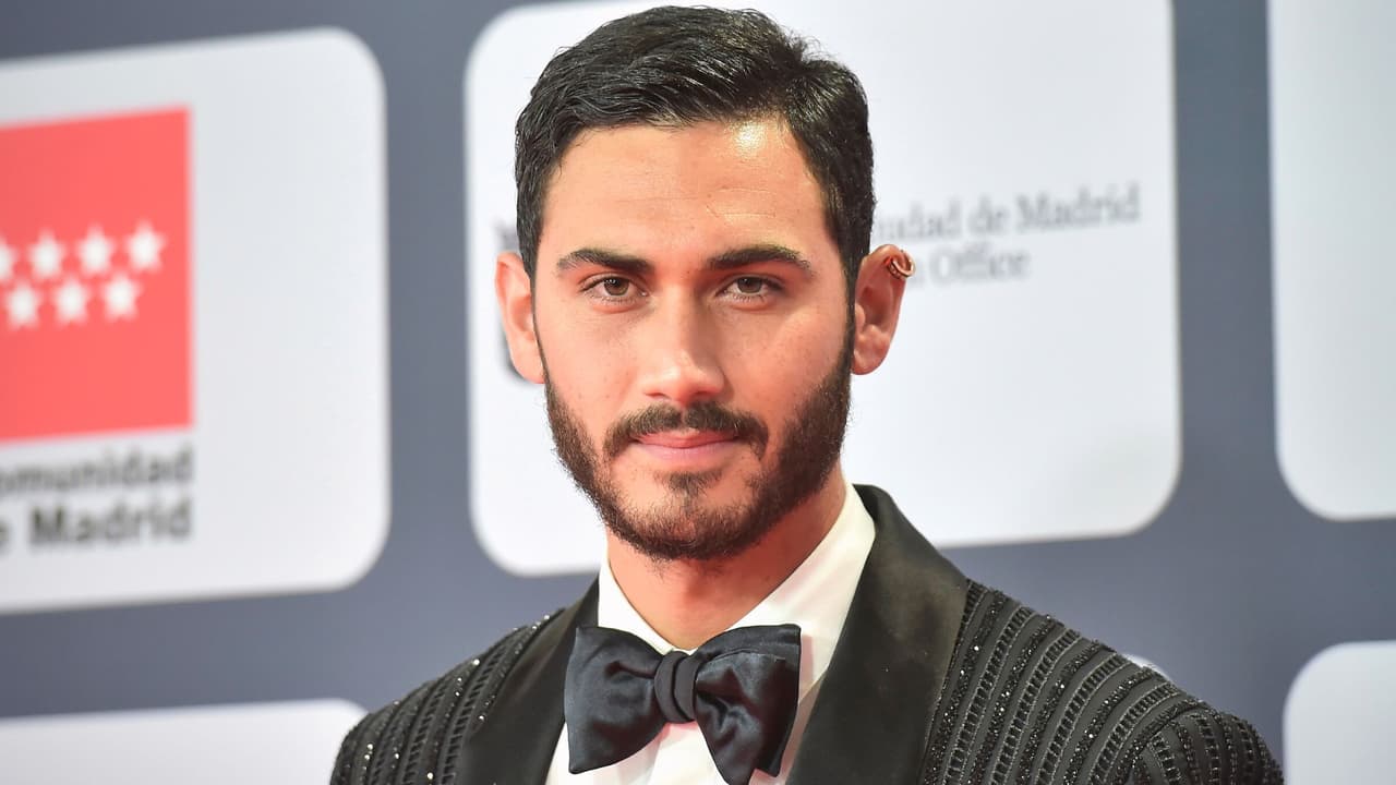 ¿Alejandro Speitzer estrena romance? Fans creen que tiene nueva novia gracias a esta foto