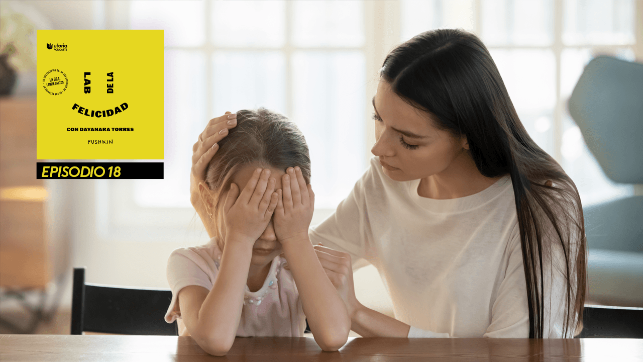 Dejar que tus hijos fracasen está bien. En ‘Lab de la Felicidad’ te explicamos por qué