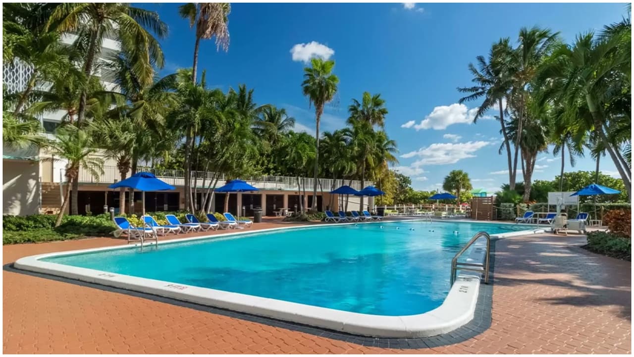 Familia demanda a hotel de Miami Beach por $15 millones tras agresión a una niña de 11 años