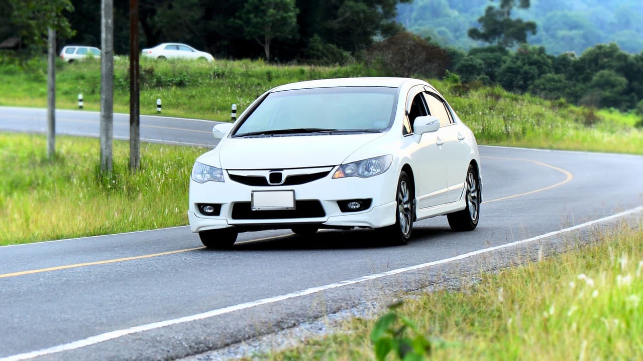 <h3 class="cms-H3-H3">📊 ¿Cuáles son los colores más populares en Texas? </h3>
<br>Según tendencias recientes y registros de venta, los cinco colores más comunes en los autos de Texas son:
<br>
<b>Blanco.</b>
<br>
<b>Negro.</b>
<br>
<b>Gris.</b>
<br>
<b>Plata .</b>
<br>
<b>Azul.</b>