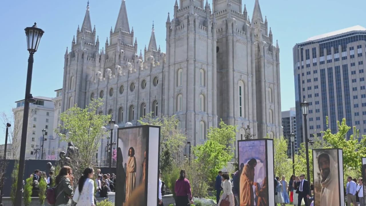 Se desnudó frente a la multitud afuera de la Conferencia General en Temple Square: Lo que se sabe de Mitchell Dean Anderson