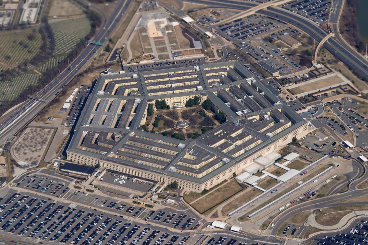 Pentágono integra inteligencia artificial de OpenAI, Google y Microsoft para uso militar