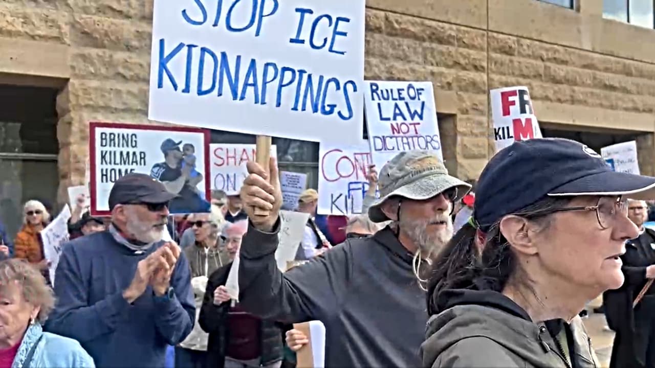 Jueza da plazo para retorno de Kilmar Abrego; gobierno advierte que será deportado si regresa