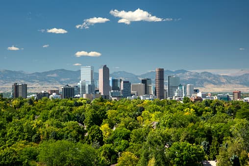 <b>Denver, Colorado</b>
<br>Ocupó el cuarto lugar en el análisis de todos los factores.
<br>
<br>La capital de Colorado ocupó el puesto número 37 en accesibilidad, 2 en bienestar y 3 en calidad de vida. Denver tiene una población estimada de 716,492, según el Censo.