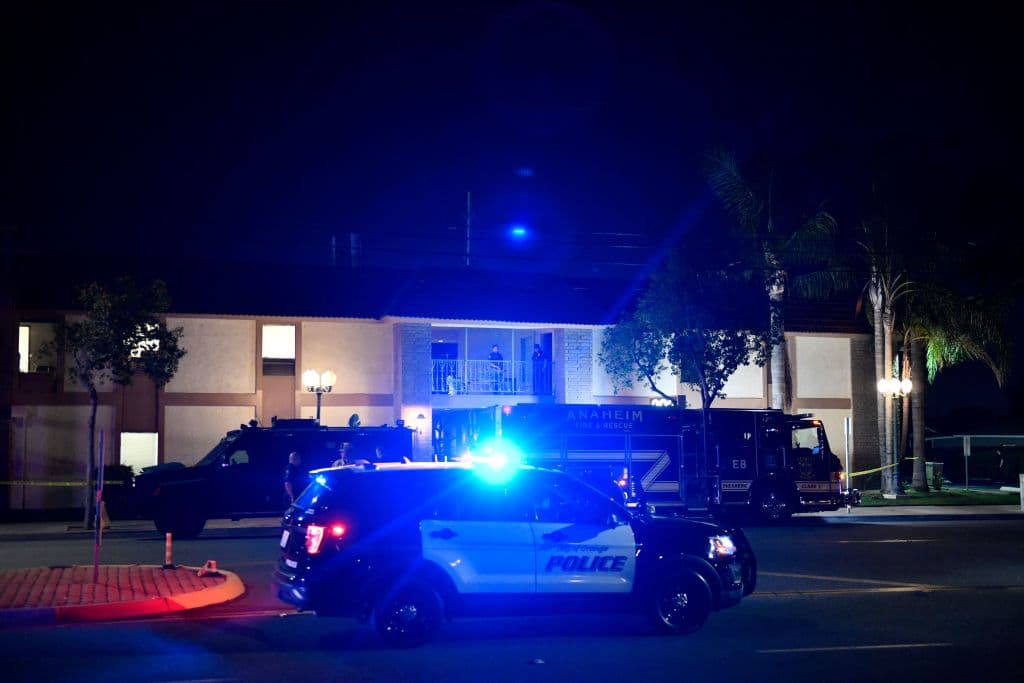 <b><a href="https://www.univision.com/noticias/tiroteos/tiroteo-california-deja-cuatro-personas-muertas">3. Tiroteo en un edificio de oficinas de Orange, California. </a></b>
<br>El 31 de marzo un hombre entró a un edificio de oficinas en la ciudad de Orange, cerrando la puerta con candado. Dentro disparó contra quienes estaban en una de las oficinas, causando la muerte de al menos cuatro personas,
<a href="https://www.univision.com/noticias/tiroteos/un-nino-de-9-anos-murio-baleado-en-los-brazos-de-su-madre-en-tiroteo-en-california">una de ella un niño de nueve años</a>.