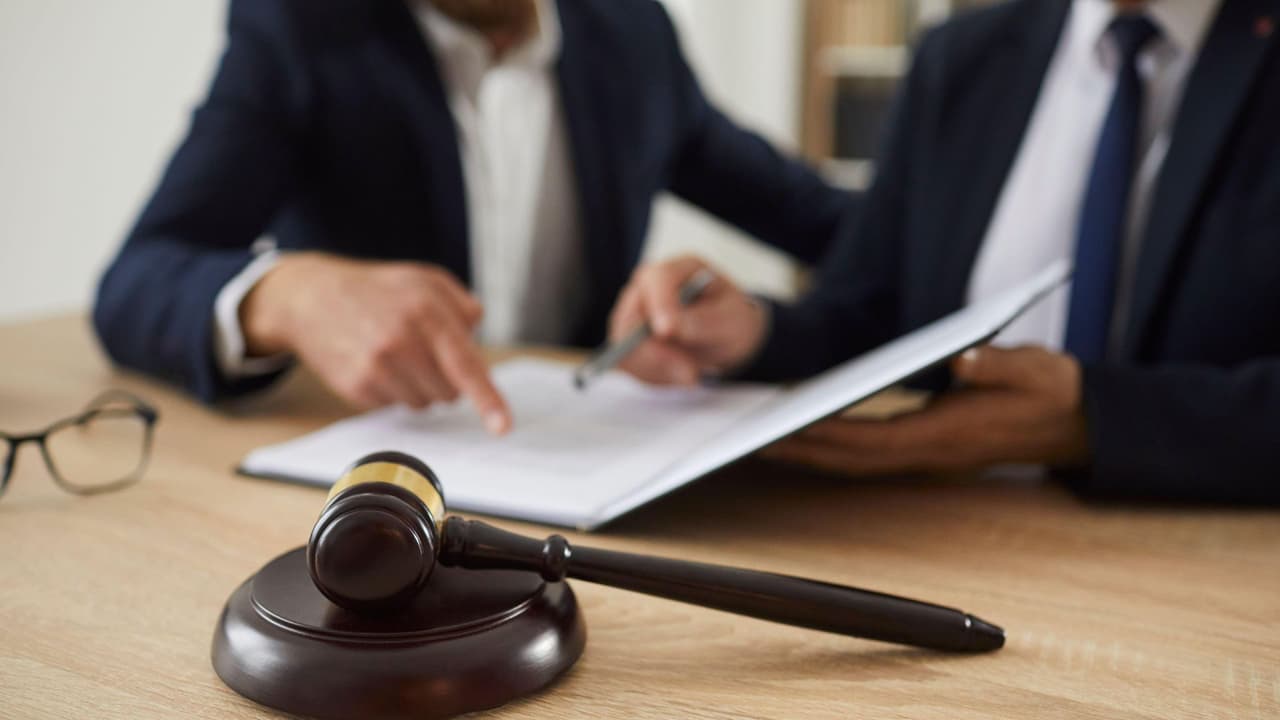 Si has tomado la bebida Poppi podrías ser elegible para recibir una parte de los $8.9 millones del acuerdo legal