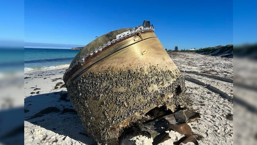 Australia identifica posible origen del extraño cilindro gigante que apareció en una playa
