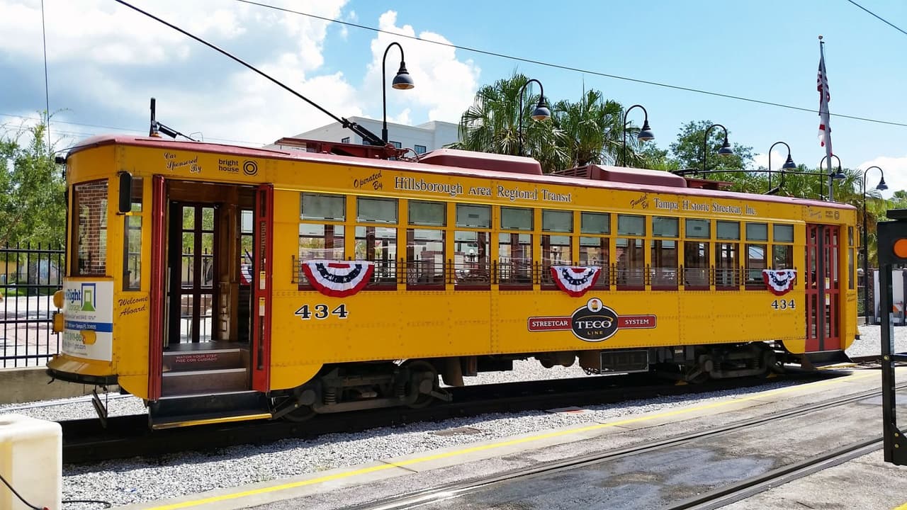 ¿Regresarán las tarifas al tranvía de Tampa? HART busca opiniones de la comunidad