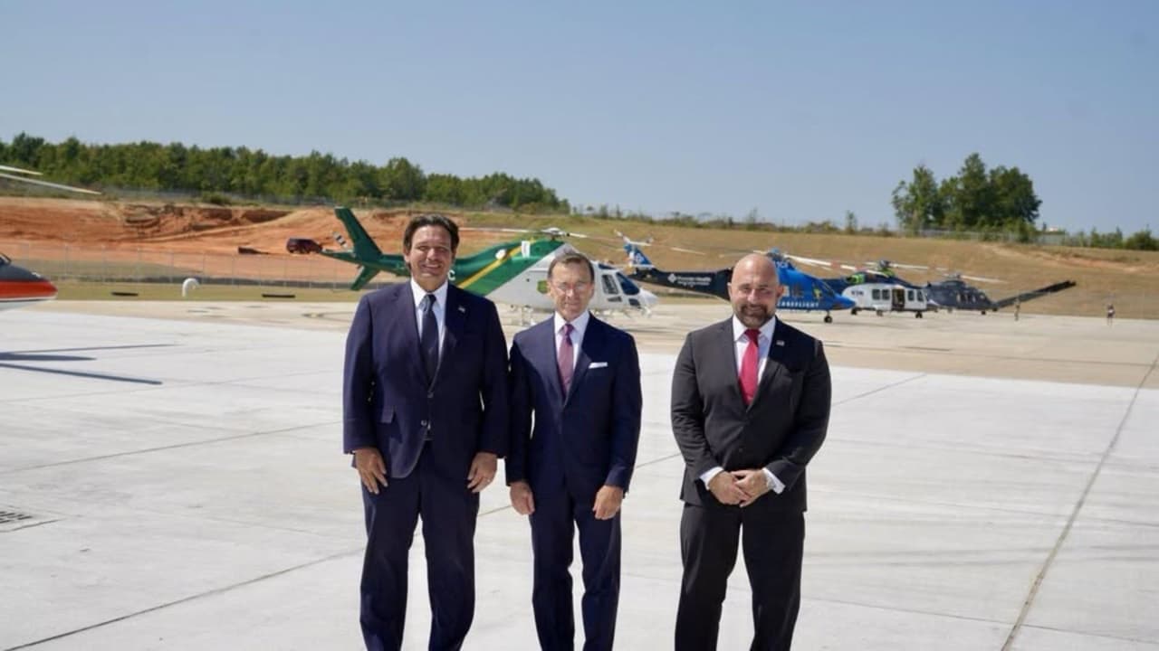 DeSantis inaugura centro aeroespacial y anuncia más de 150 puestos de trabajo