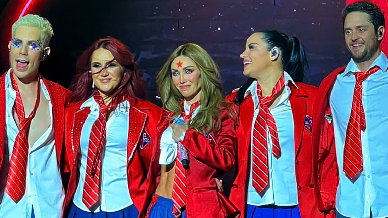 Integrante del equipo de RBD habría sido despedido por presunto favoritismo por Anahí y desfalco