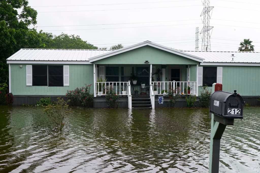 ¿Cómo conseguir almacenamiento gratuito si fuiste afectado por las inundaciones de la tormenta tropical Arthur?
