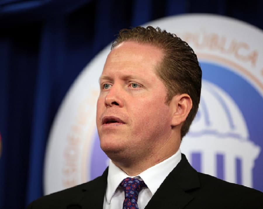 David Bernier insiste en pedir el respaldo de seguidores de candidatos independientes: habla de una "nueva mayoría"