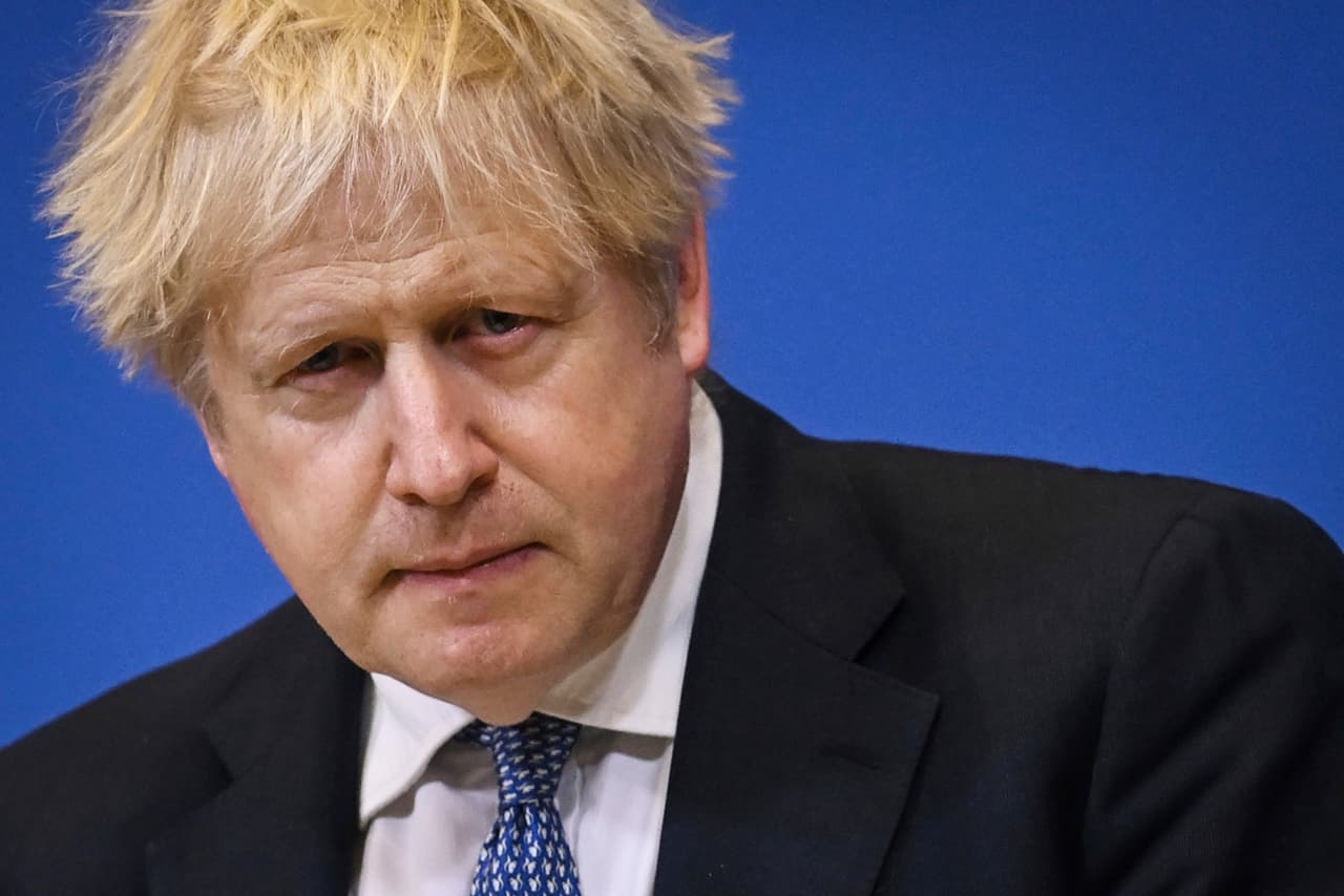 Boris Johnson, en contra mujeres transgénero en el deporte femenino