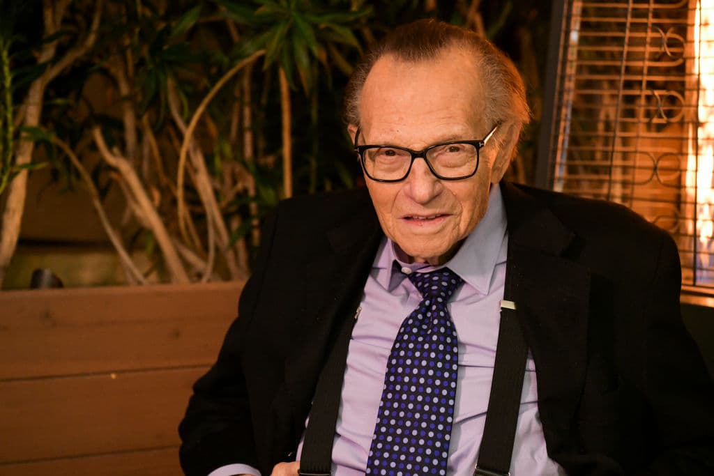 A los 87 años, muere el famoso periodista y presentador de televisión Larry King
