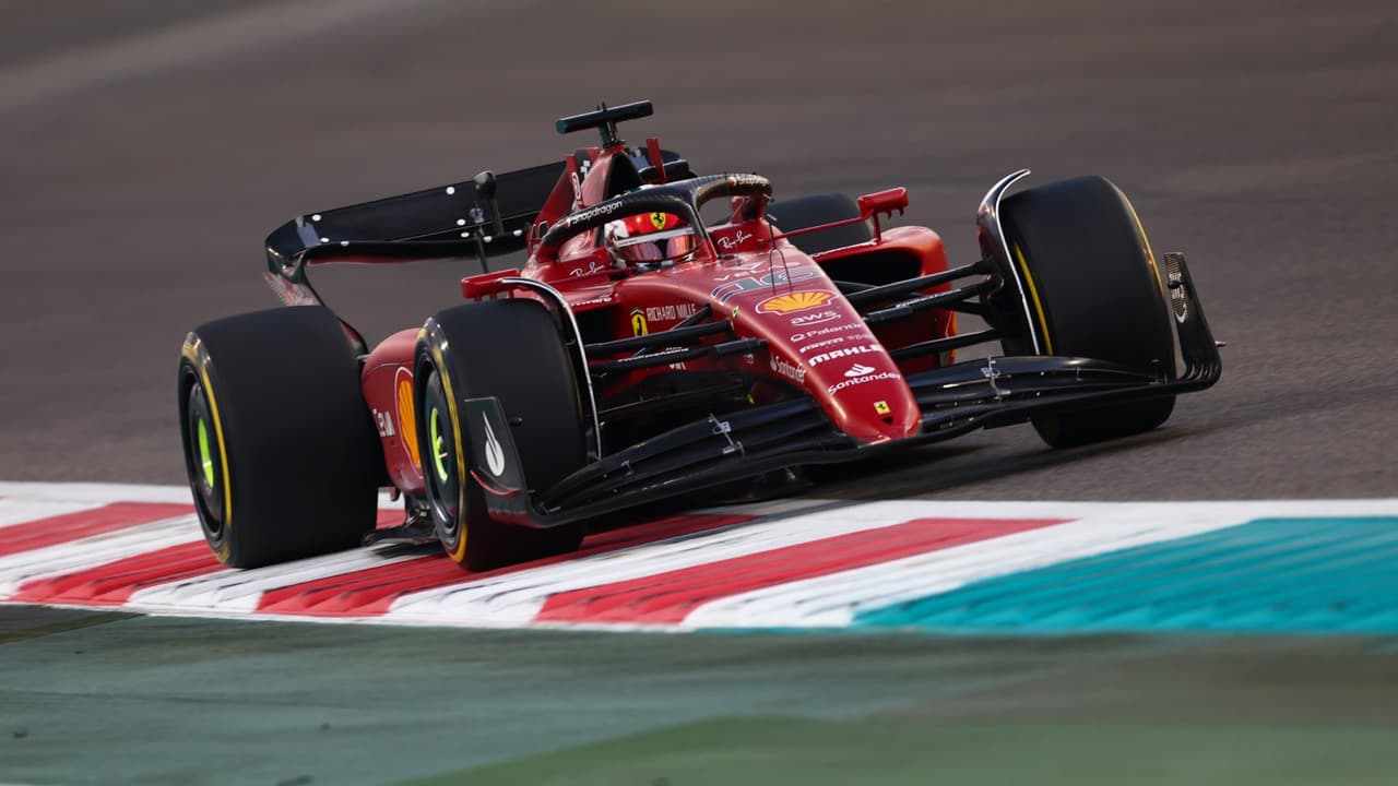 Leclerc le gana la partida a 'Checo' Pérez para quedarse con el subcampeonato