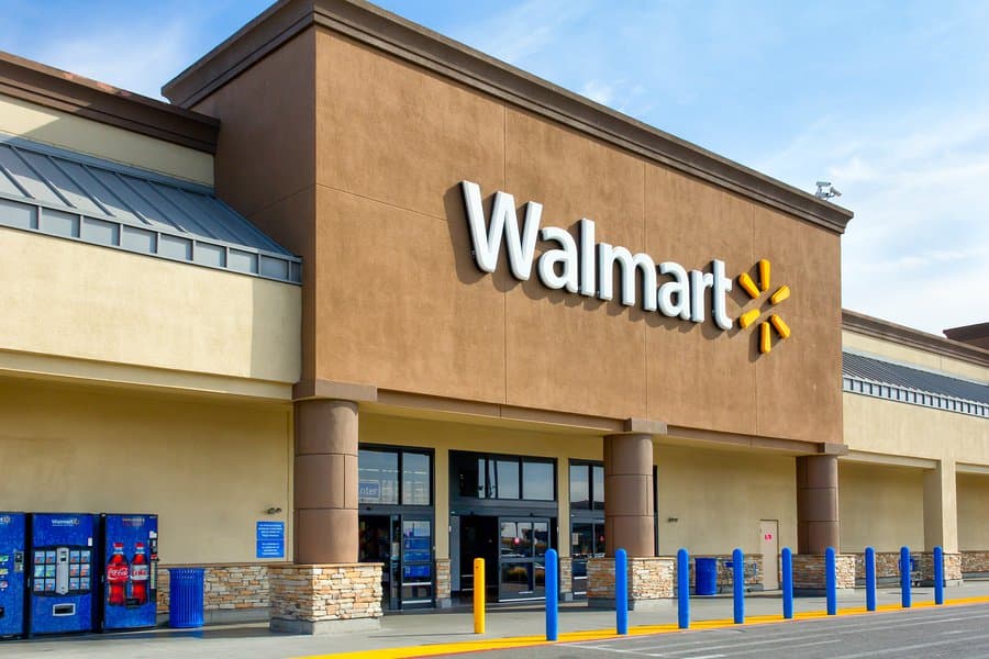 Walmart retira un jugo de manzana vendido en 25 estados por elevados niveles de arsénico