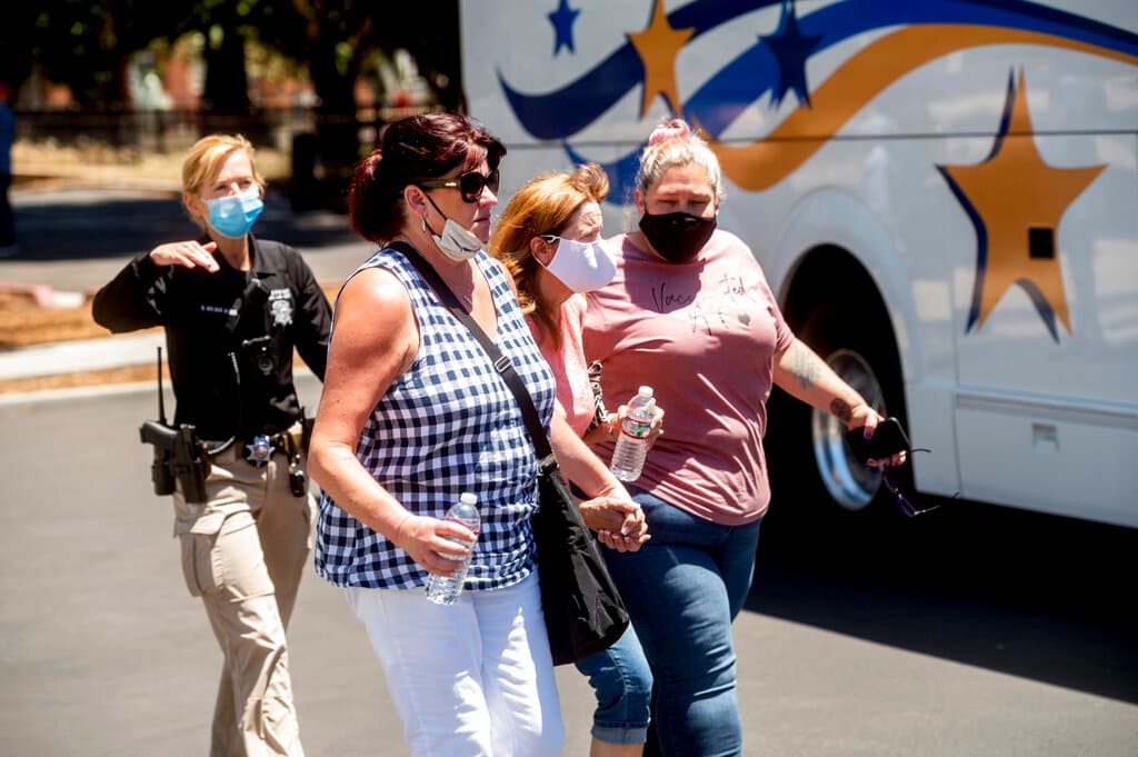 <b><a href="https://www.univision.com/noticias/estados-unidos/tiroteo-san-jose-california-lo-que-se-sabe">6. Tiroteo en un patio ferroviario en San José, California.</a></b>
<br>Al menos ocho personas murieron después de que un empleado de la Autoridad de Transporte del Valle abriera fuego durante una reunión en un patio ferroviario en San José, California, hacia las 6:30 de la mañana del miércoles 26 de mayo.