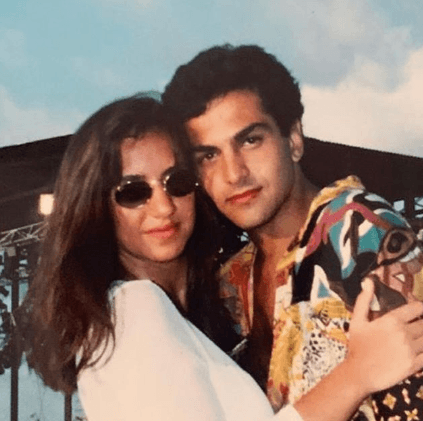 Para comenzar, tenemos a la guapísima Maya Karuna, amiga y confidente del actor desde hace muchos años.