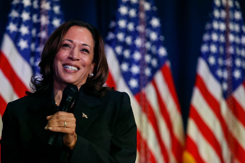 La campaña de Kamala Harris recauda casi $50 millones tras la renuncia de Joe Biden a ser candidato