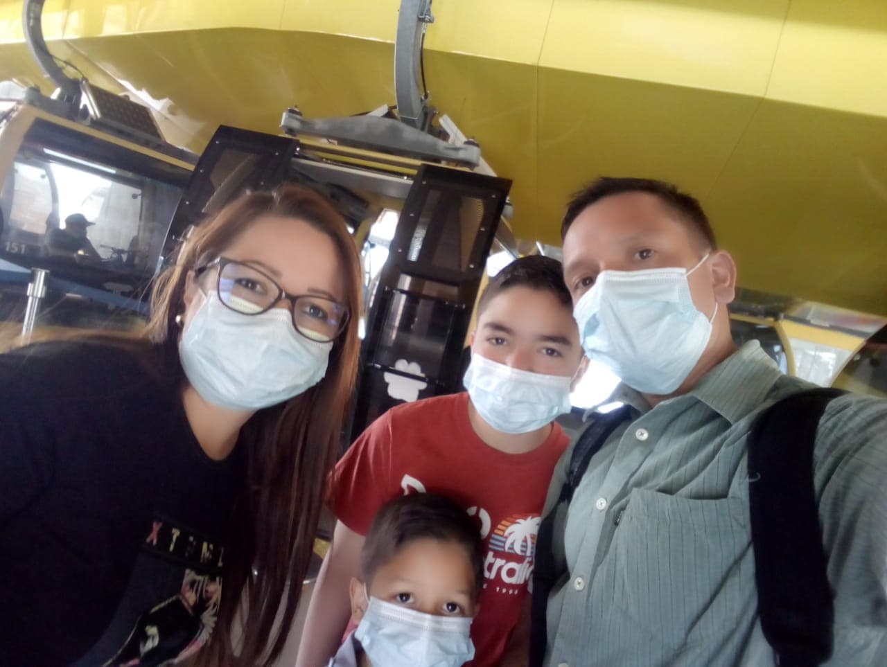 En 2016, Leonardo y María Vásquez descubrieron que su pequeño hijo de 8 años padecía una condición neurológica.
<b>Viajaron hasta Perú en busca de un especialista. </b>
<br>