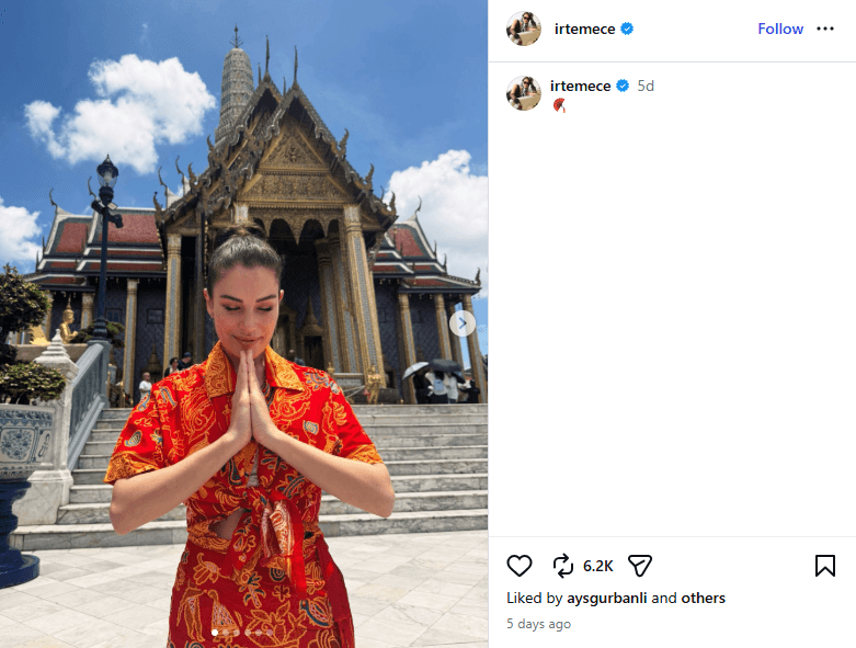Ece İrtem compartió imágenes de su visita al Templo del Buda de Esmeralda.