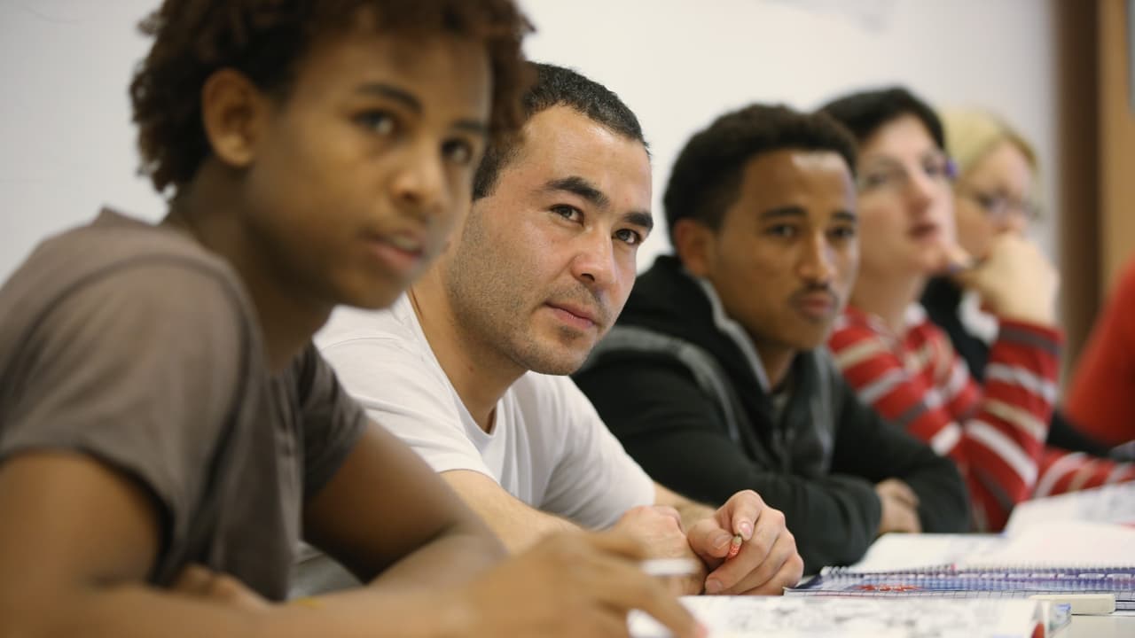 Ofrecerán clases gratuitas de ciudadanía en Nueva Jersey: horarios y cómo aplicar