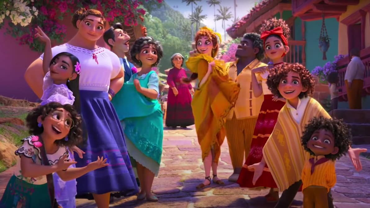 <a href="https://www.univision.com/famosos/encanto-pelicula-de-disney-inspirada-en-colombia">'Encanto' se ambientó en Colombia</a> y contó con una representación muy diversa; esto provocó que más de un cinéfilo se sintiera identificado tanto con la historia como con los personajes.