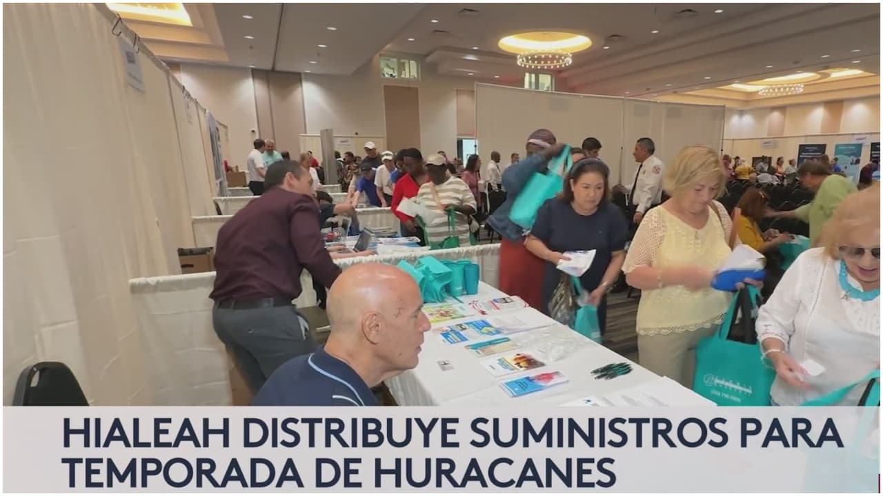 Hialeah reparte ayuda gratuita para la temporada de huracanes