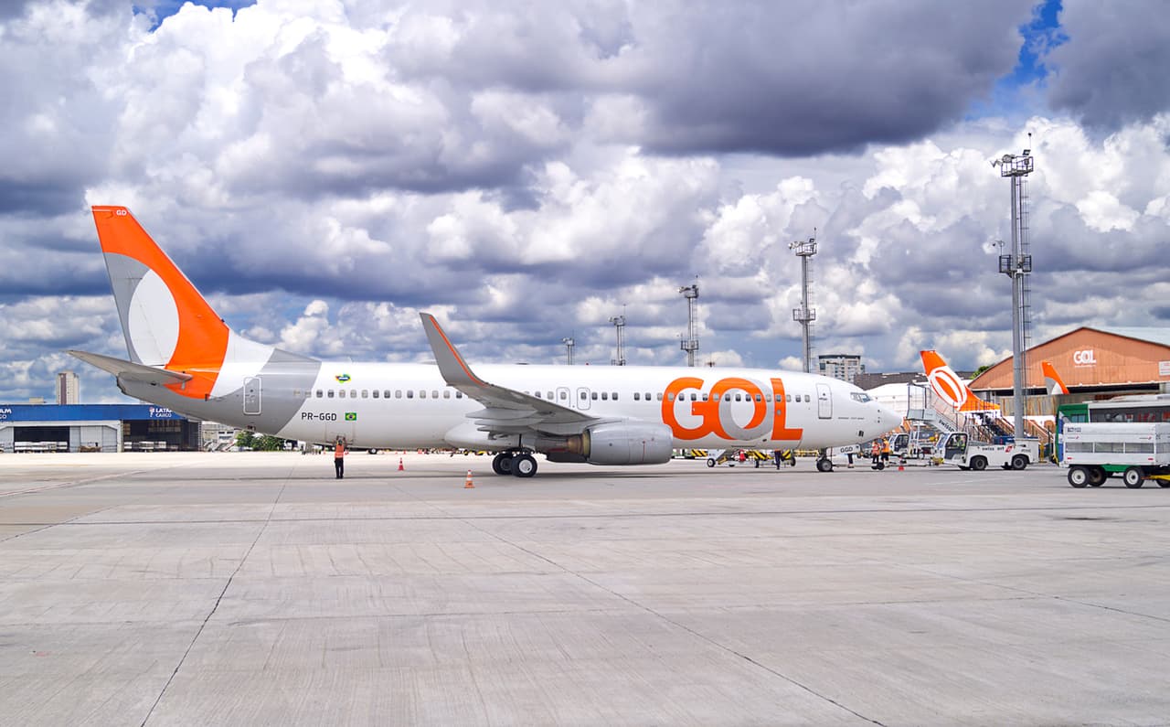 <h3 class="cms-H3-H3">Aeropuerto de Congonhas (CGH), Brasil</h3>
<br>
<br>Sirviendo a la ciudad de Sao Paulo se encuentra el Aeropuerto de Congonhas. Es el segundo aeropuerto más transitado de Brasil. Lo que hace que el aeropuerto sea peligroso es la pista resbaladiza que ha causado varios accidentes.
<br>
<br>Sin embargo, se están construyendo nuevas pistas con ranuras para recoger el exceso de agua de lluvia.
<br>