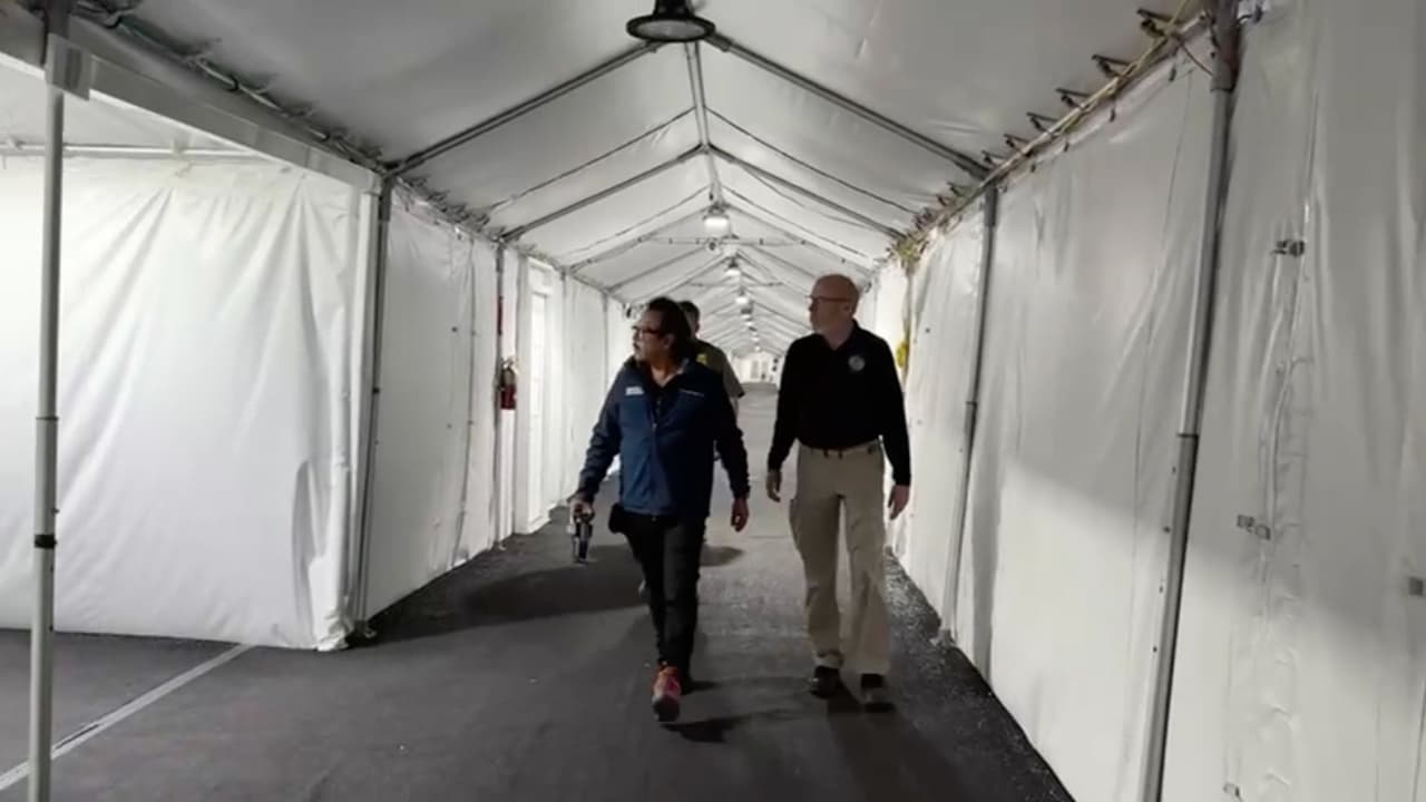 Moreno explicó que aunque estas instalaciones cerrarán,
<b>la Patrulla Fronteriza tiene otras disponibles, como las de El Paso y de San Diego</b>, que se consideran sedes a
<a href="https://www.univision.com/local/fresno-kftv/patrulla-fronteriza-kern-california-operativo-return-to-sender-arrestos-indocumentados" target="_blank">donde llevarán a los inmigrantes indocumentados. </a>