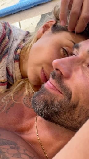 Michelle Renaud, de 34 años, señaló que ahora tiene la familia "enorme" que "siempre soñó".