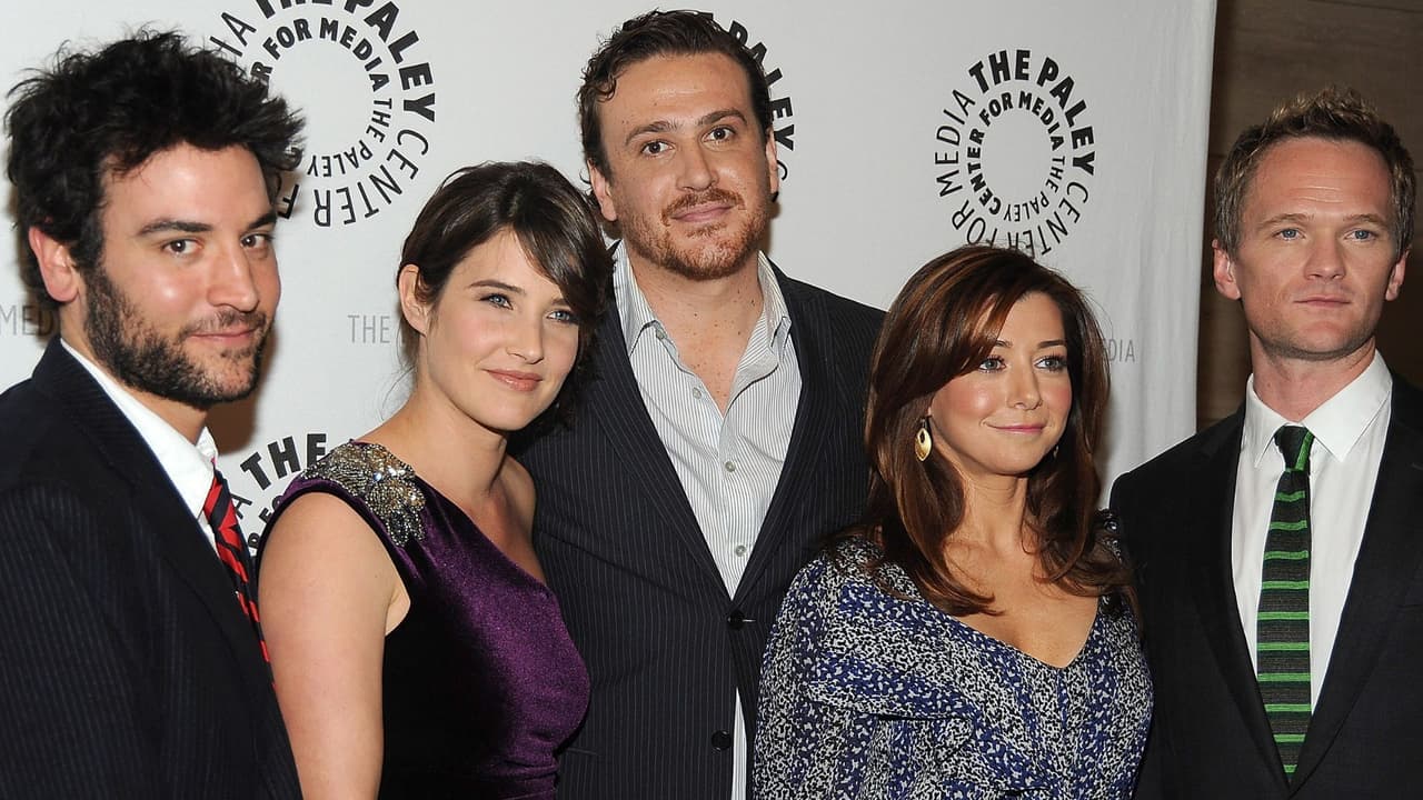 Actor de ‘How I Met Your Mother’ es sentenciado por atacar a su ex: la apuñaló más de 20 veces